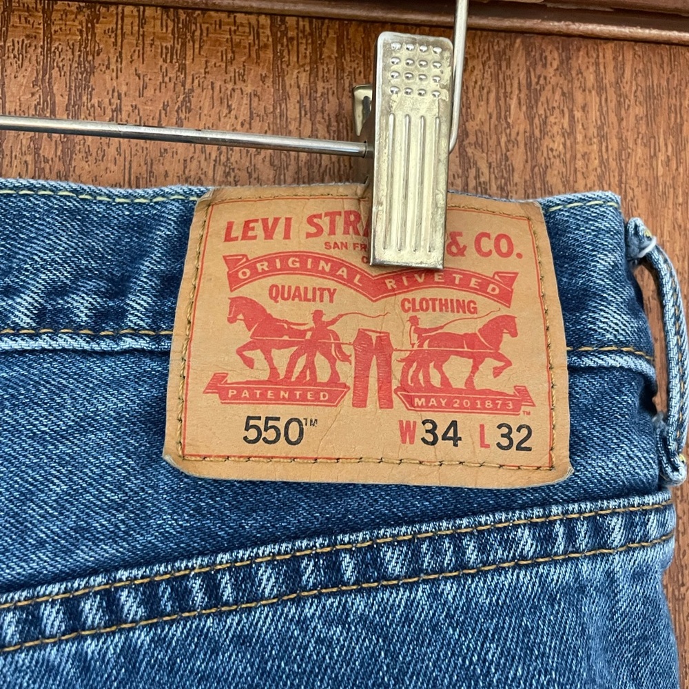 VINTAGE Levi’s Classic 550 Jeans / Boyfriend Fit, Baggy, Straight Leg